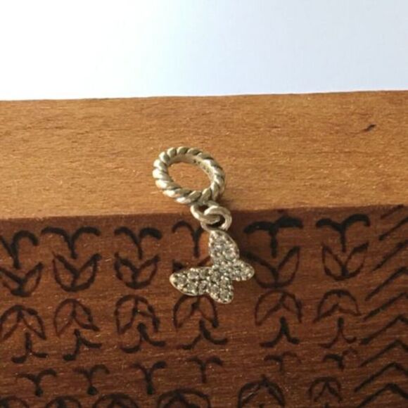 Sterling Silver Butterfly Charm Mini DIY Bracelet Bead Fits Pandora - Picture 3 of 16